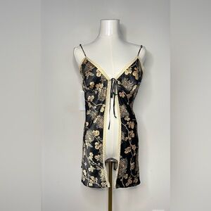 Victoria’s Secret Women’s Lingerie Sz Medium